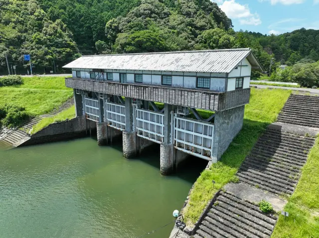 水門・管路